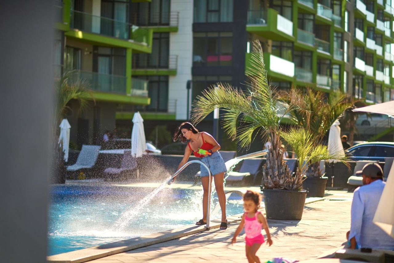 Cristalex Studio Aparthotel Pool & Spa Mamaia Nord ナボダリ エクステリア 写真